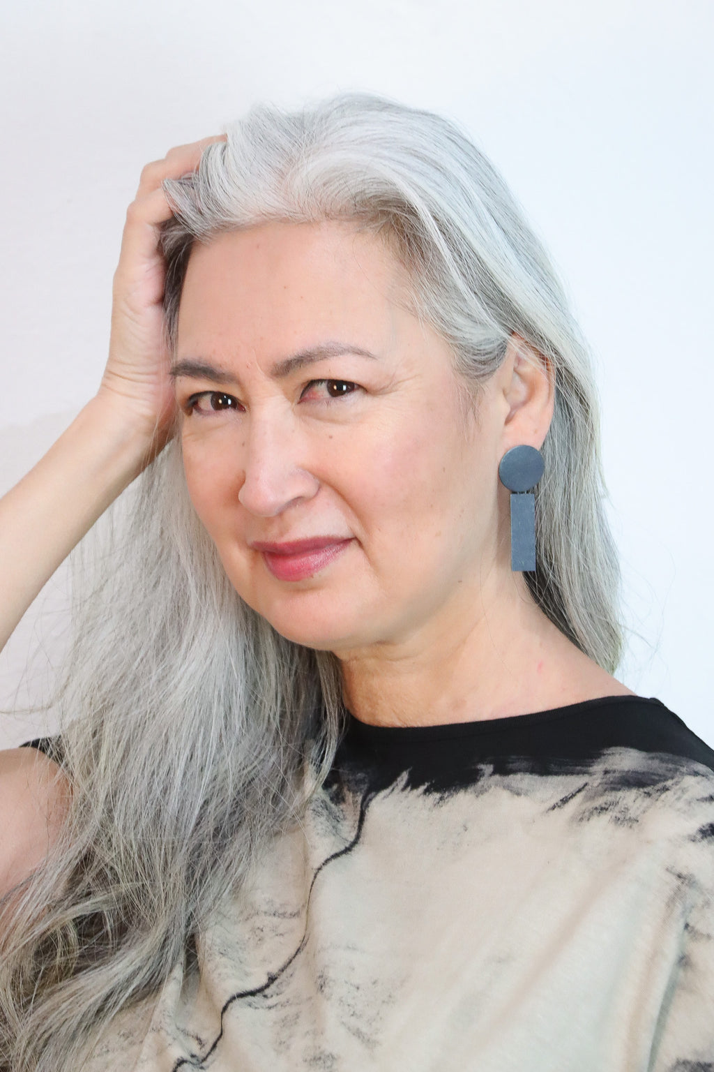 Petra Meiren Rectangle Earrings (2 Colors) | ATELIER957