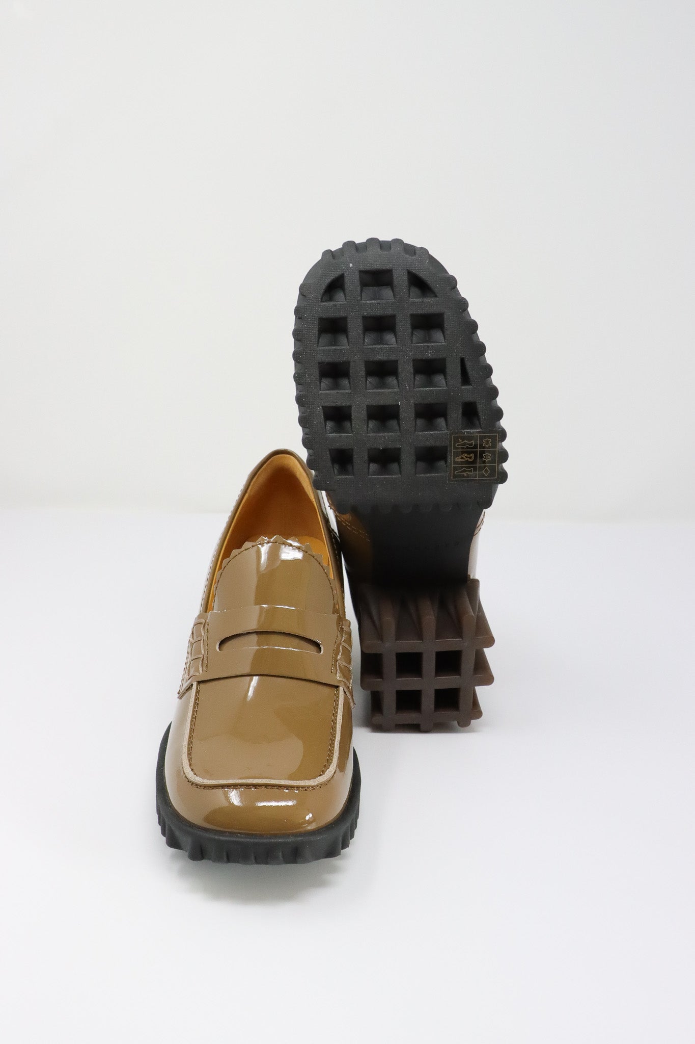 4CCCCEES Khaki Bloffo Shoes – Penny ATELIER957