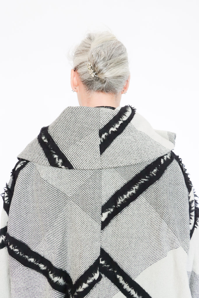 Moyuru 253108 Coat | ATELIER957