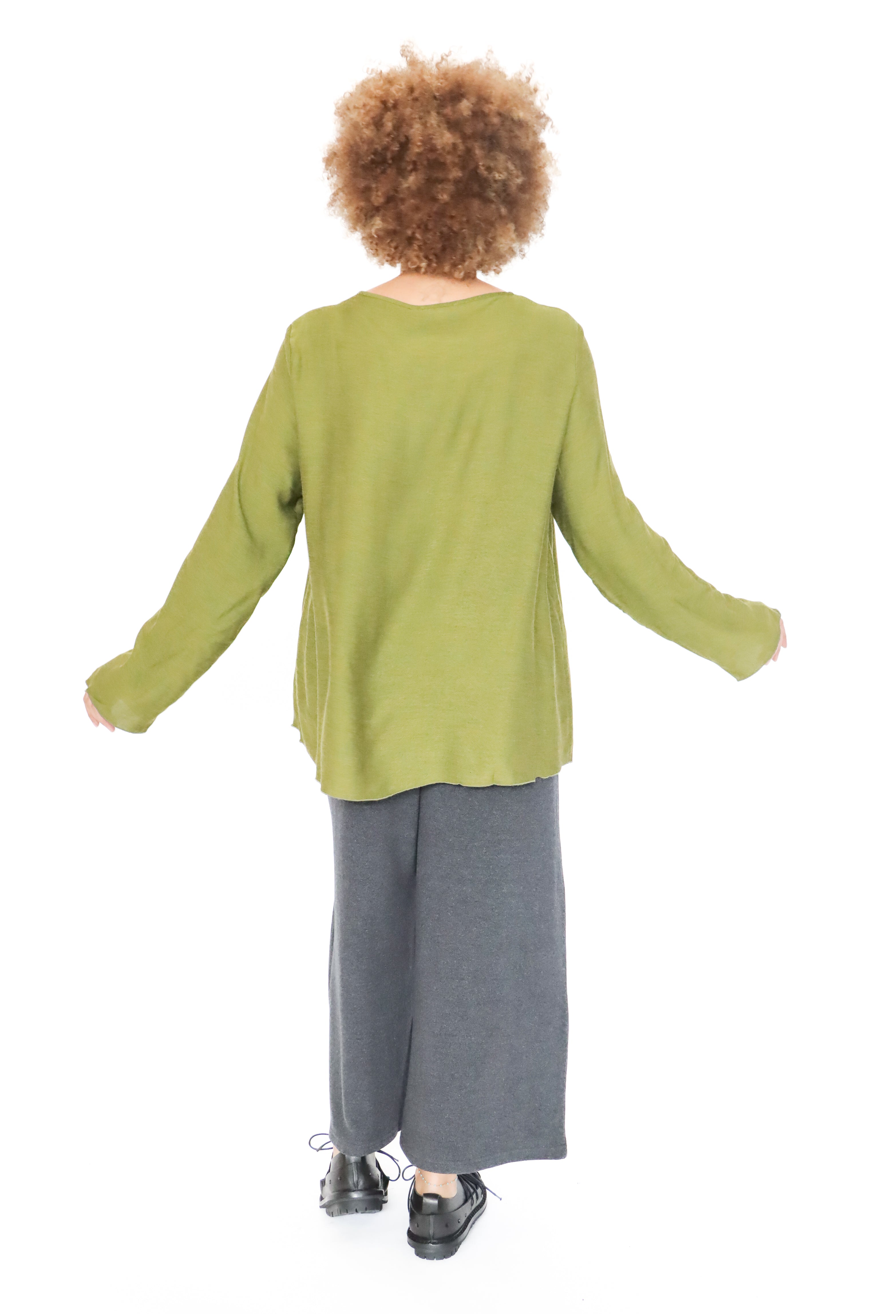 Neirami Flared Blouse (2 Colors) | ATELIER957