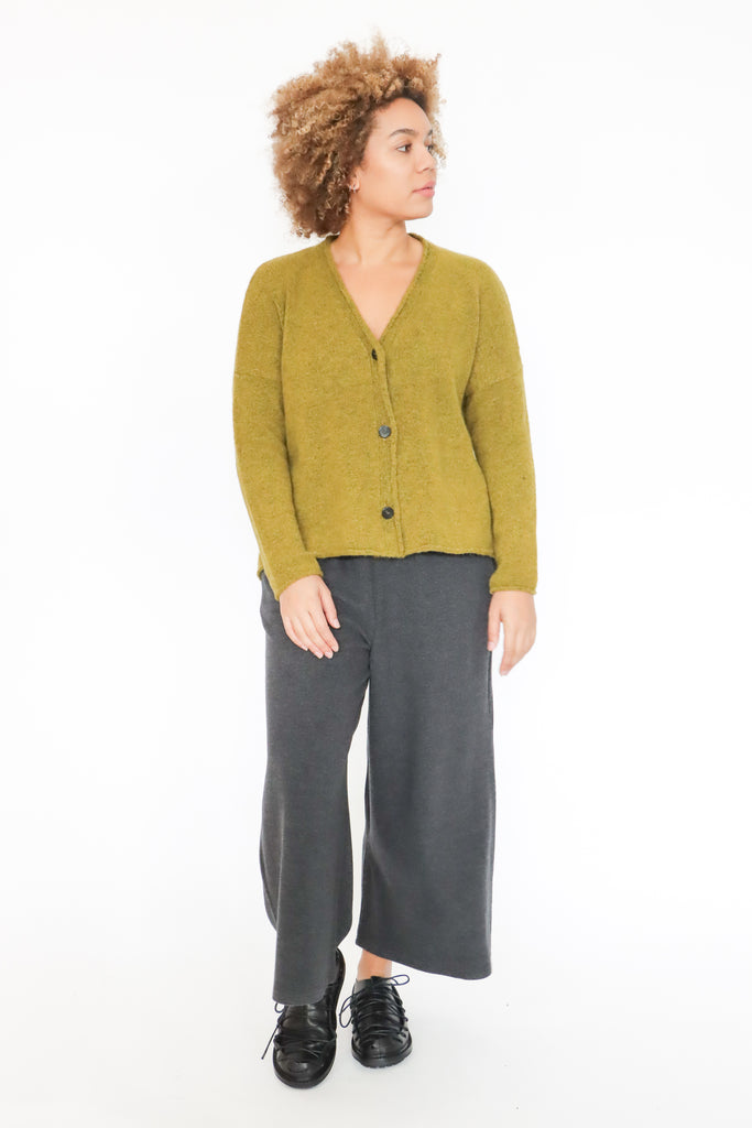 Neirami 3 Button Cardigan | ATELIER957