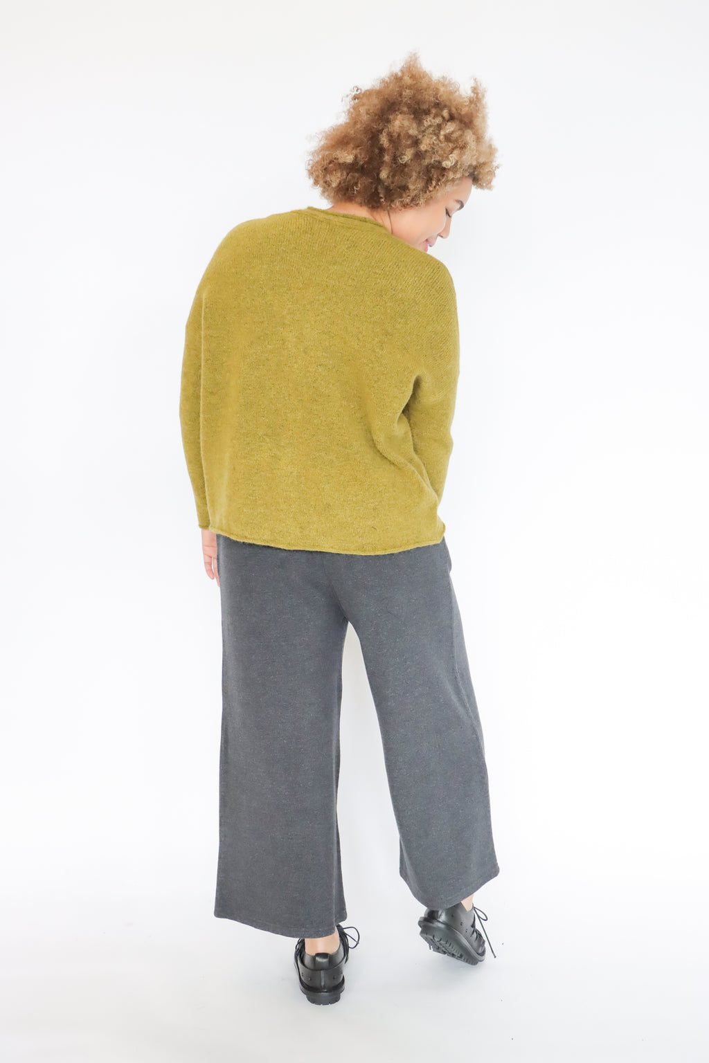 Neirami 3 Button Cardigan | ATELIER957