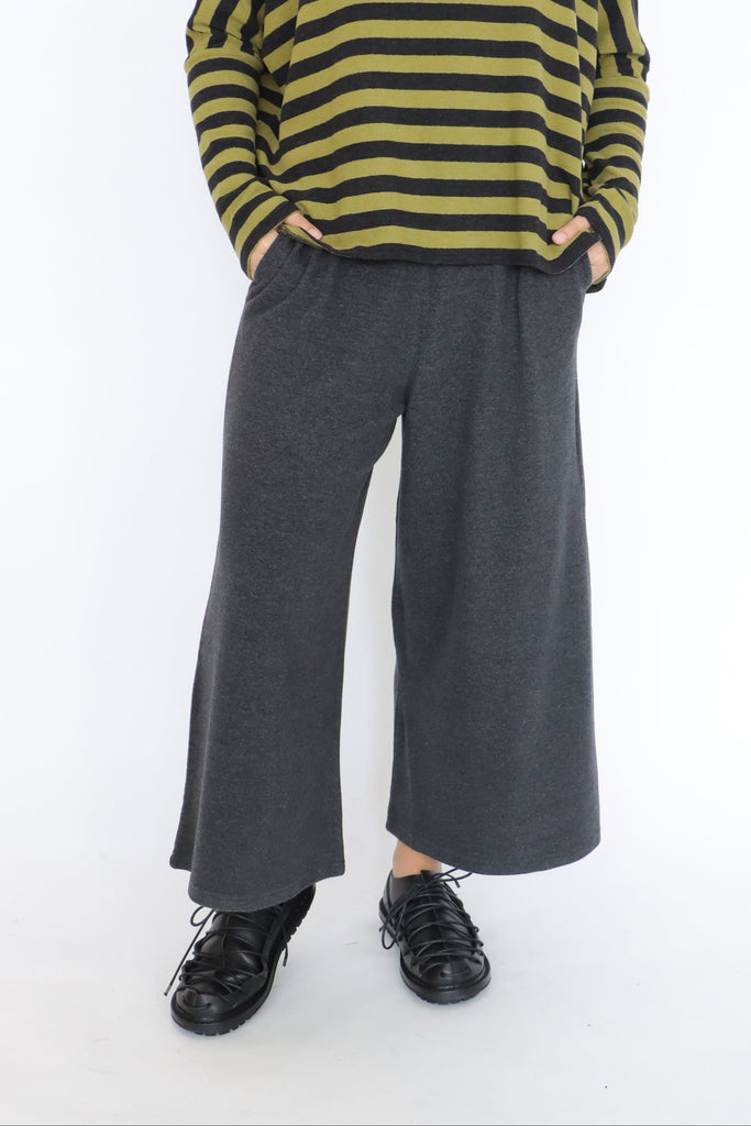 Neirami Wide Trousers | ATELIER957