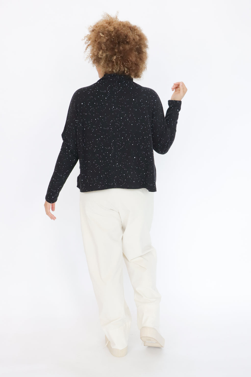 Neirami Basic Boxy Sweater | ATELIER957