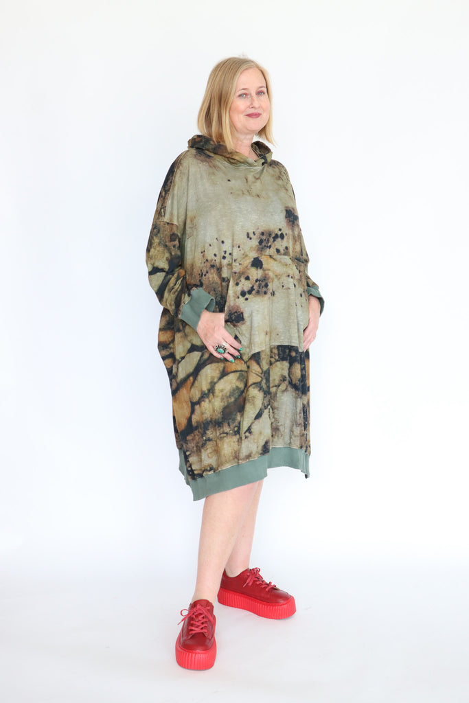 Krista Larson Olive Eco Long Bode Sweatshirt | ATELIER957