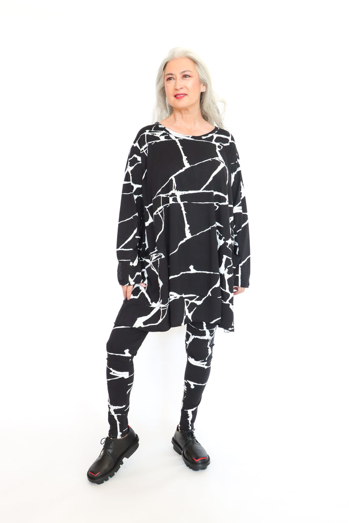 BLACK by K&M I Like Us Both Tunic