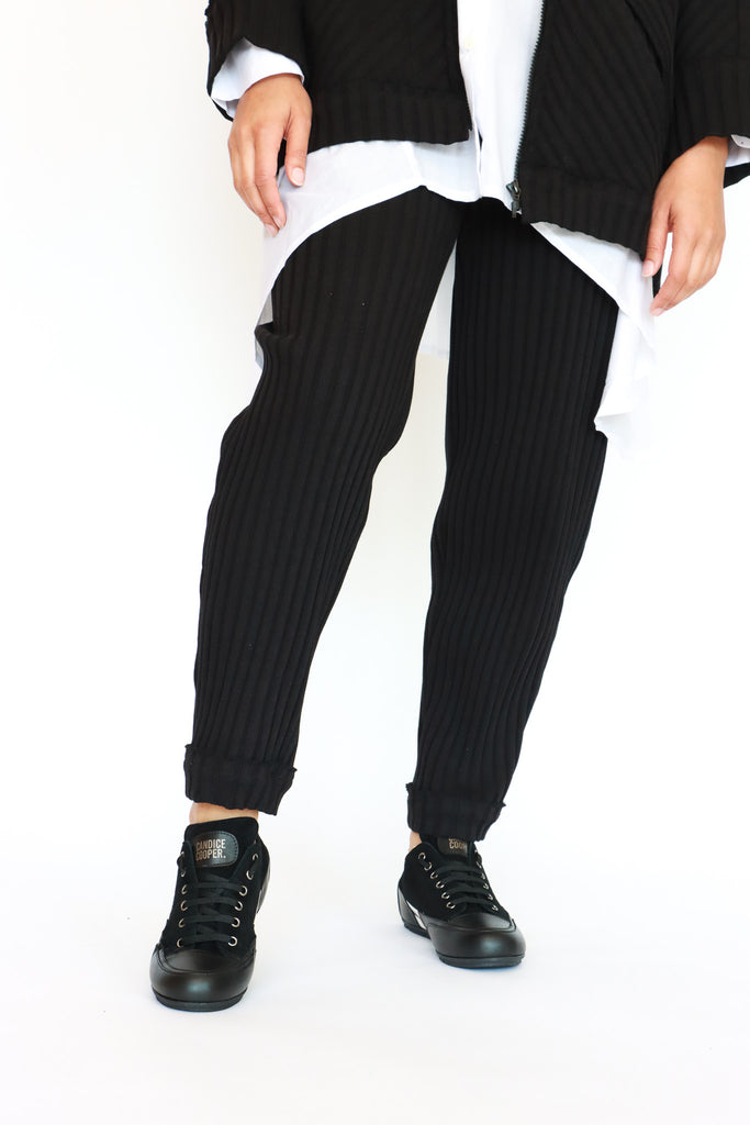 Kedziorek 5140 Trousers | ATELIER957