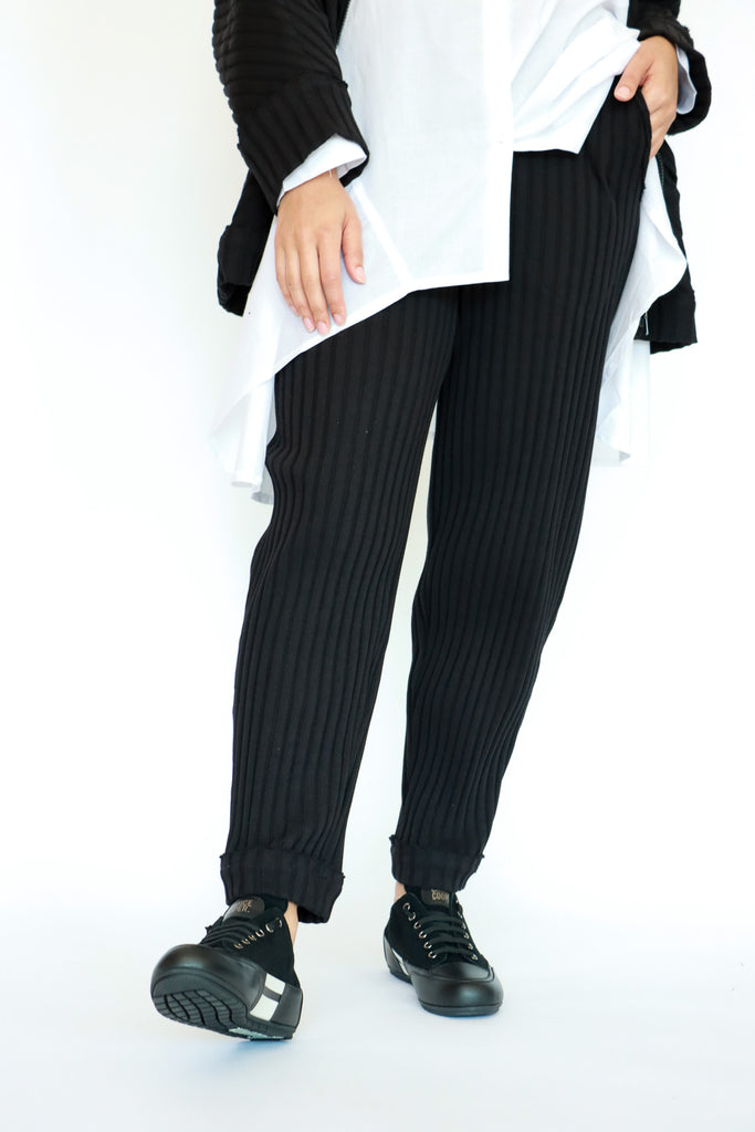 Kedziorek 5140 Trousers | ATELIER957