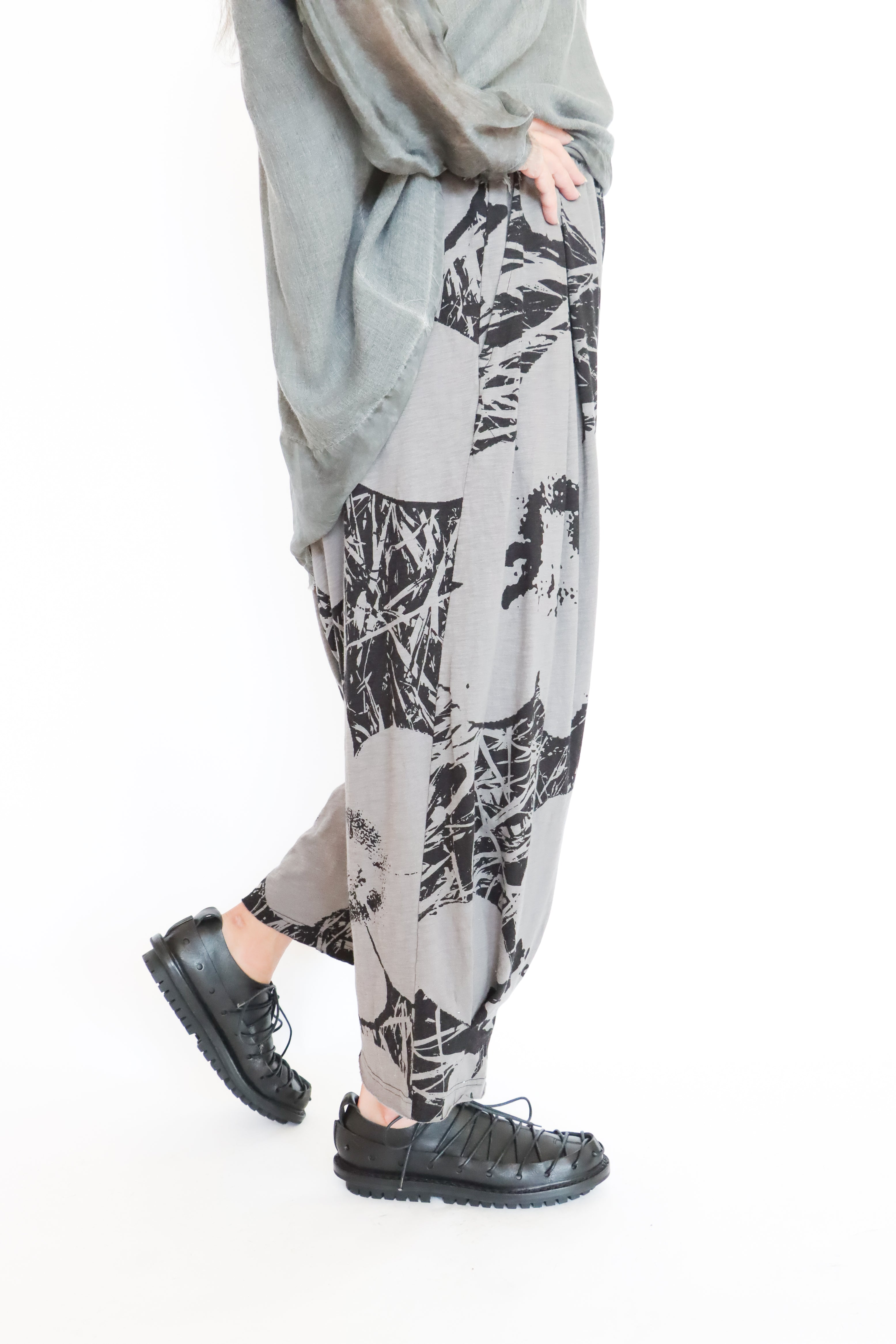 Rundholz Black Label 225 3640108 Pants | ATELIER957