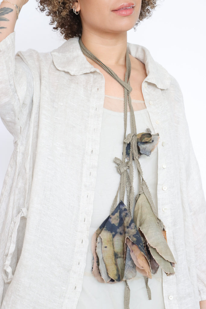 Krista Larson Flower Necklace (2 Colors) | ATELIER957