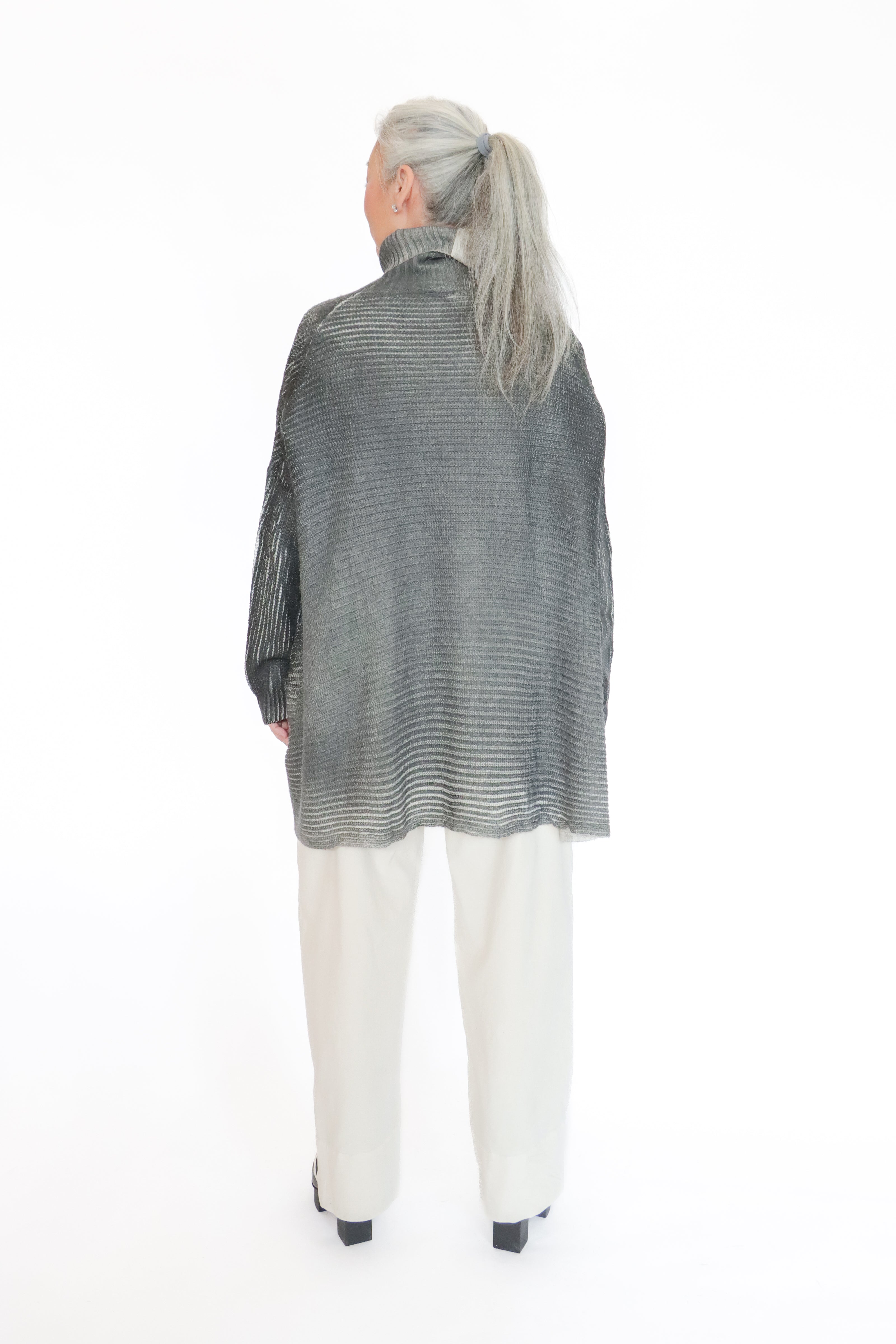 sanctamuerte S241 Sweater | ATELIER957