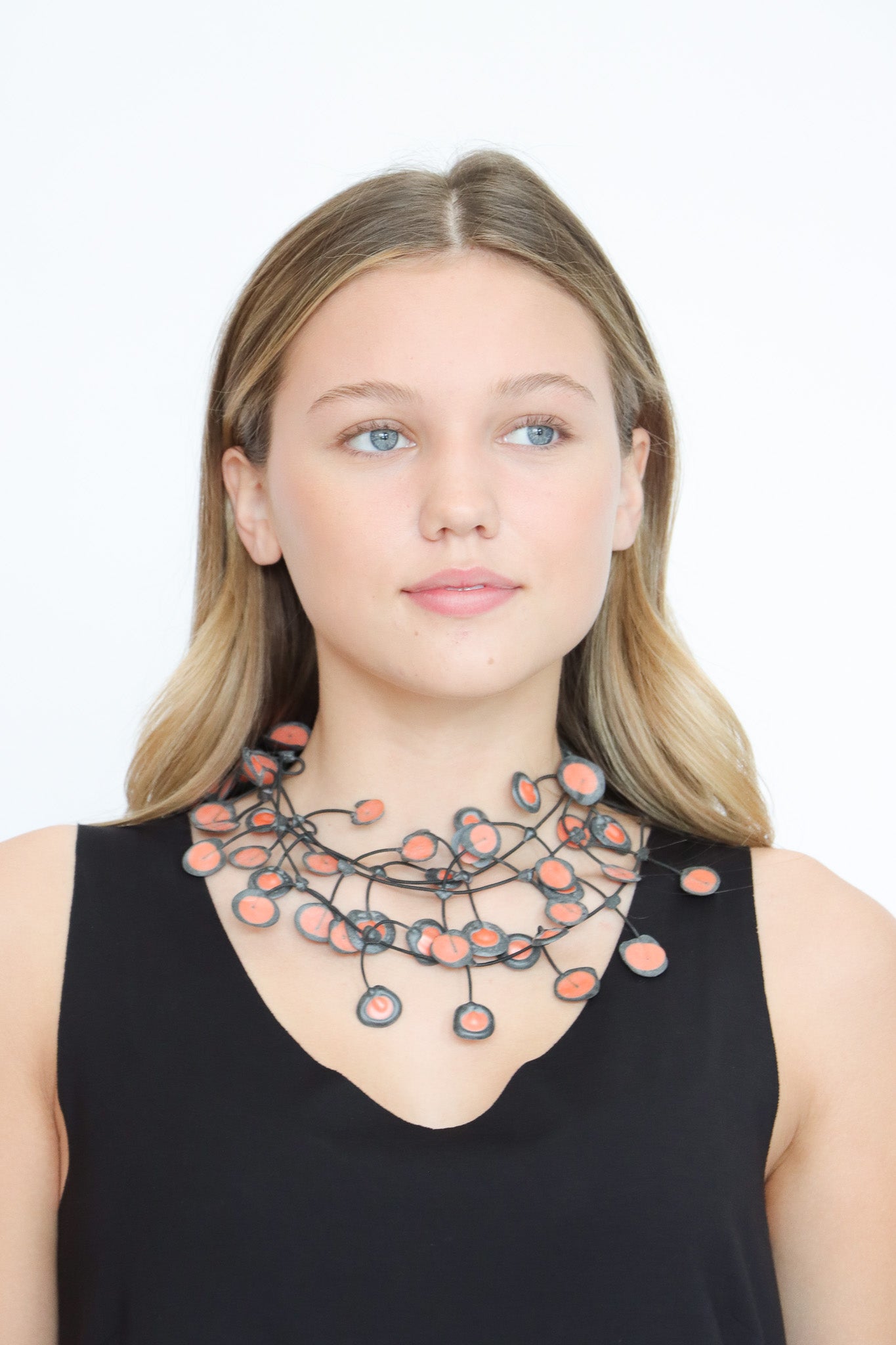 Annemieke Broenink Pop Necklace (2 Colors) | ATELIER957