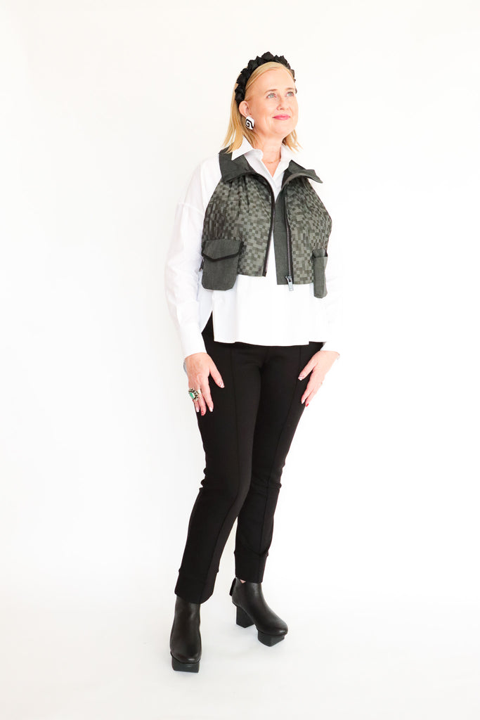 NY 77 Design 25126 Vest | ATELIER957