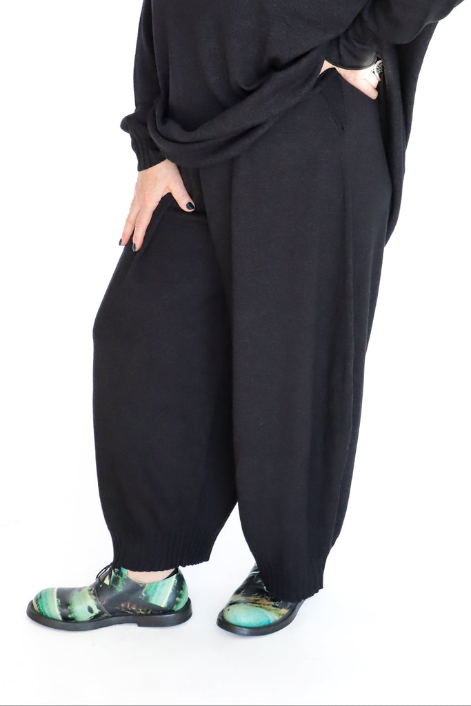 Rundholz 225 1397605 Knitted Trousers | ATELIER957