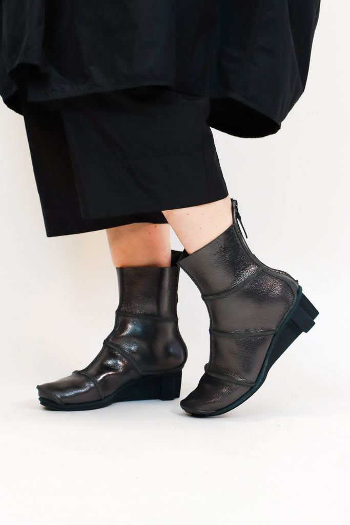 Trippen Iron Area Boots Shoes | ATELIER957