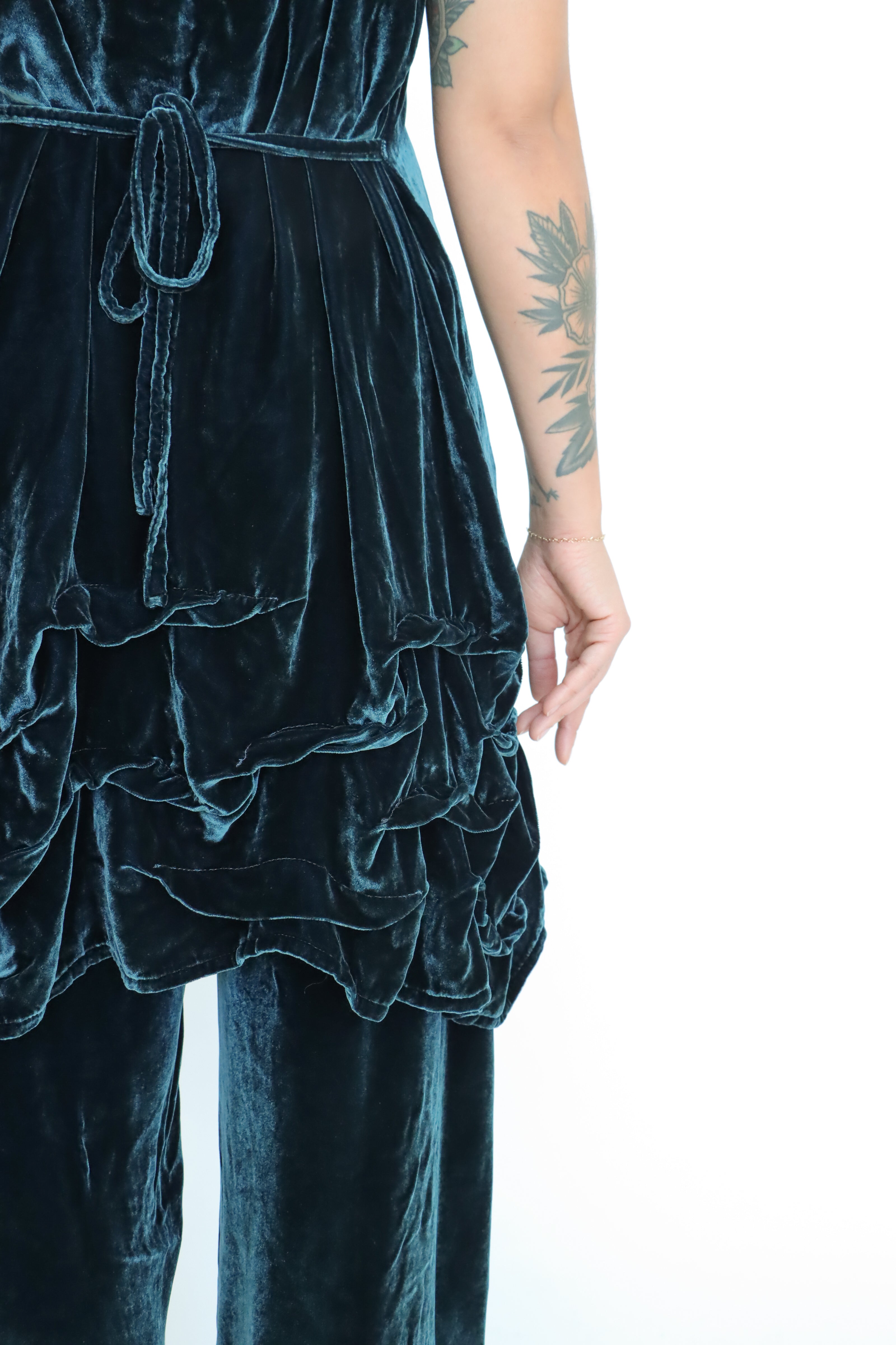 Krista Larson Velvet Wavy Slip | ATELIER957