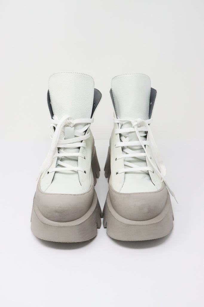 LOFINA Bianco Boots | ATELIER957