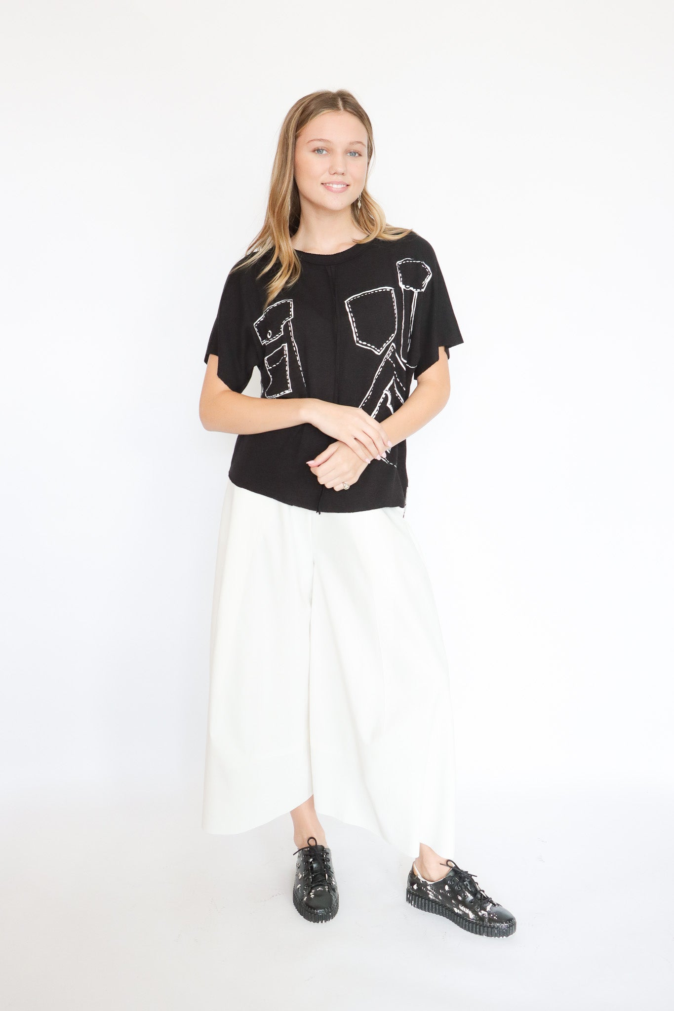 Paper Temples Crew Pocket Print Top | ATELIER957