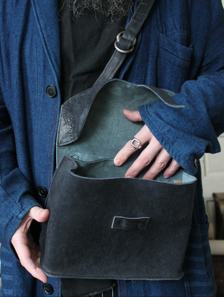 koryavy_dub Reverse Horse Culatta Shoulder Bag | ATELIER957