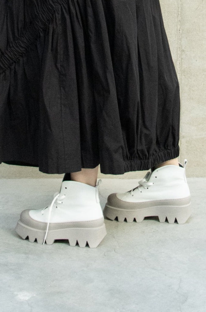 LOFINA Bianco Boots | ATELIER957
