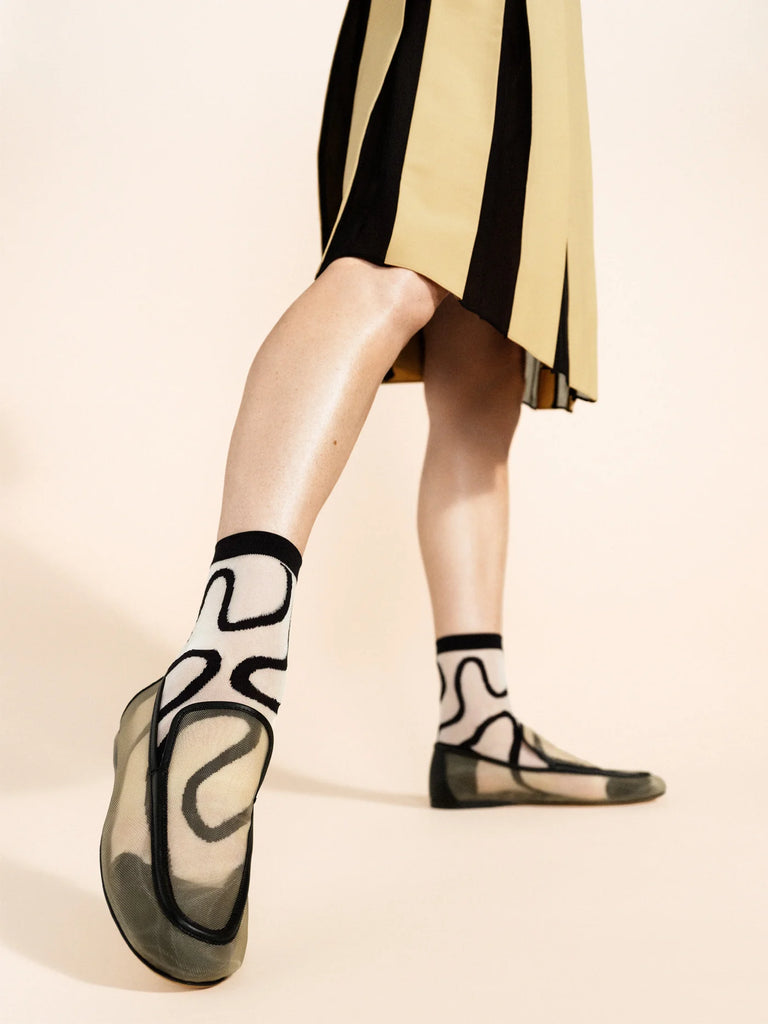 Hansel From Basel Wiggly Sheer Short Crew Socks | ATELIER957