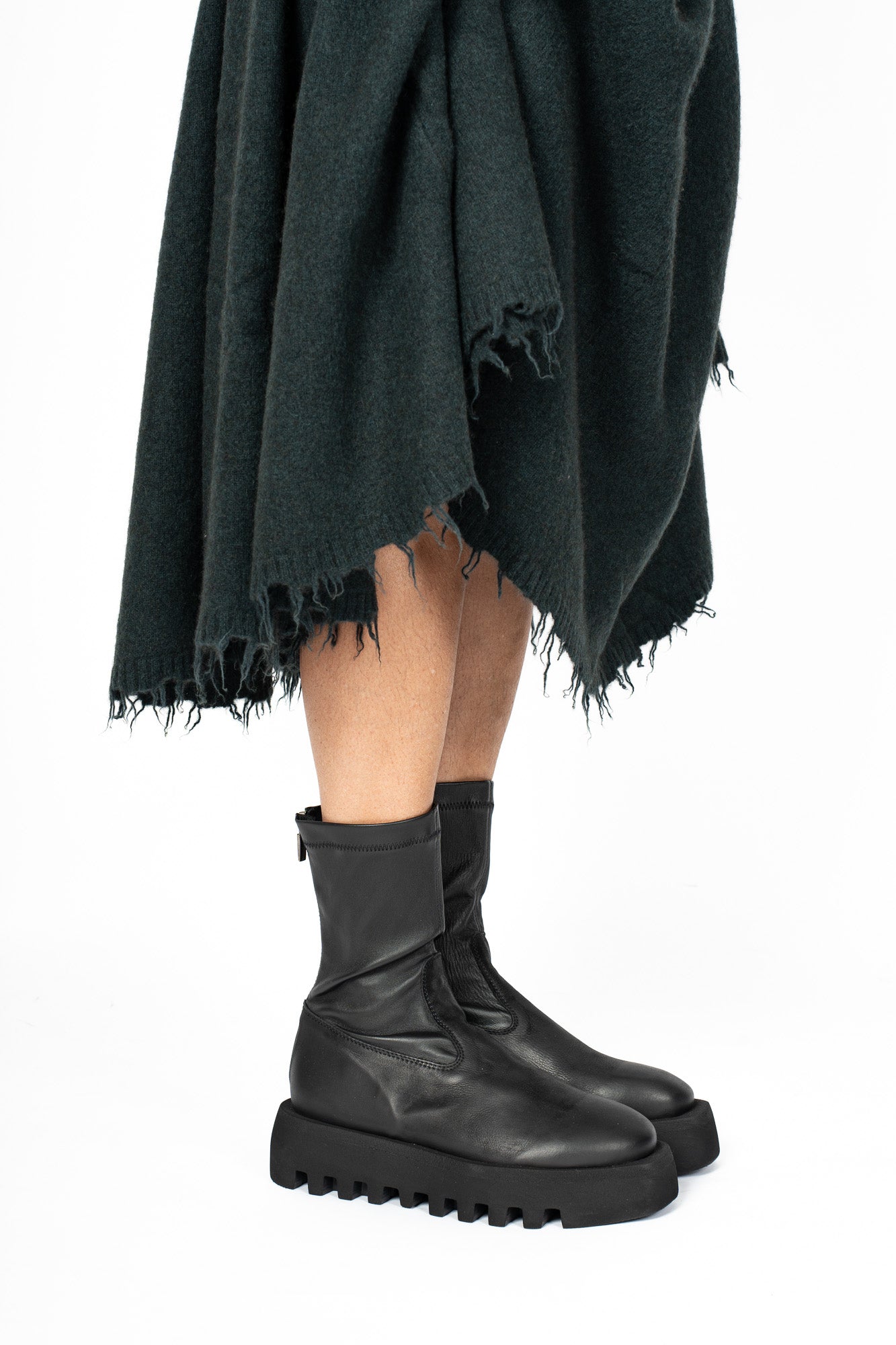 LOFINA Nero Gas Boots