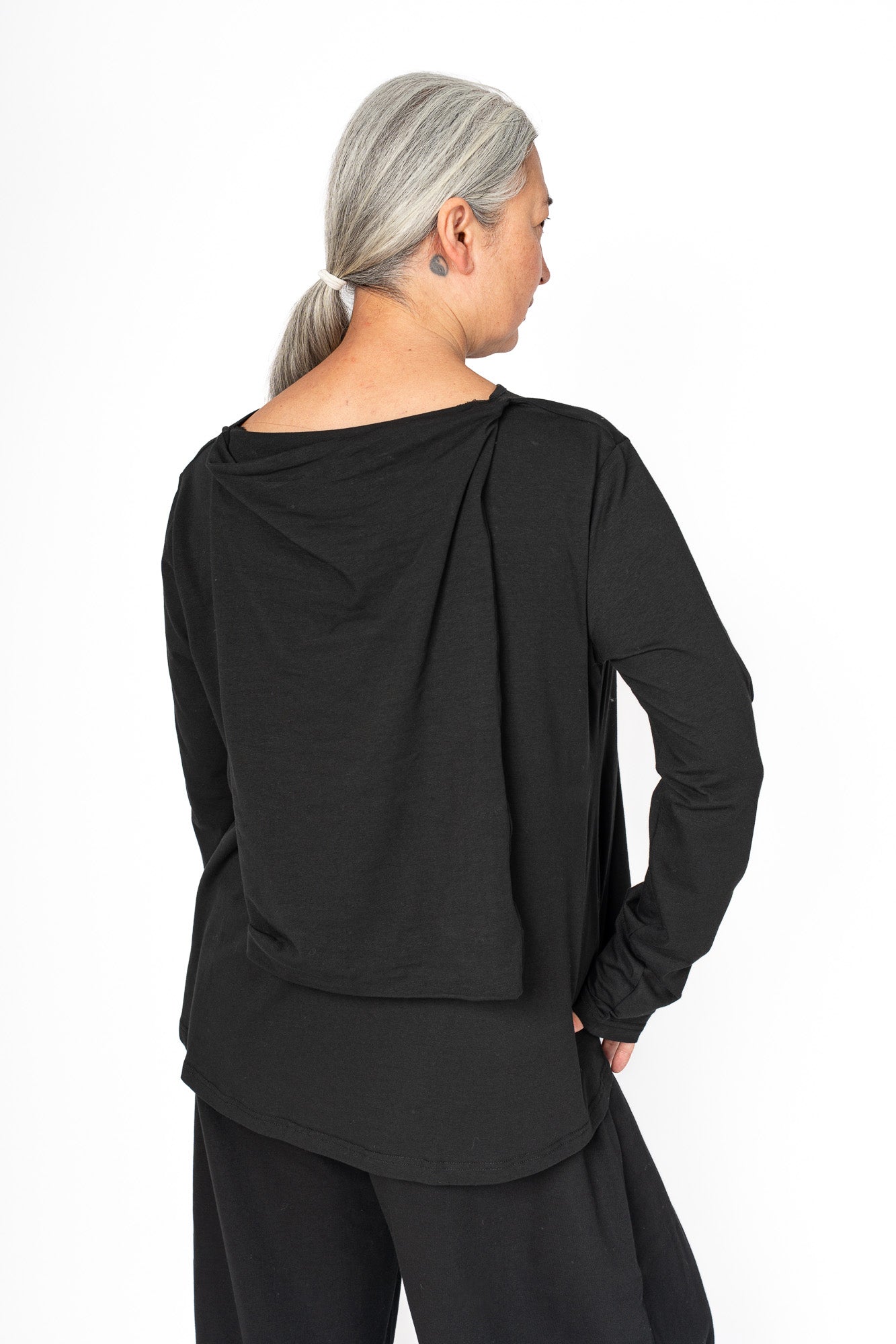 PLUSLAVIE PLÜ No Turtleneck Top | ATELIER957