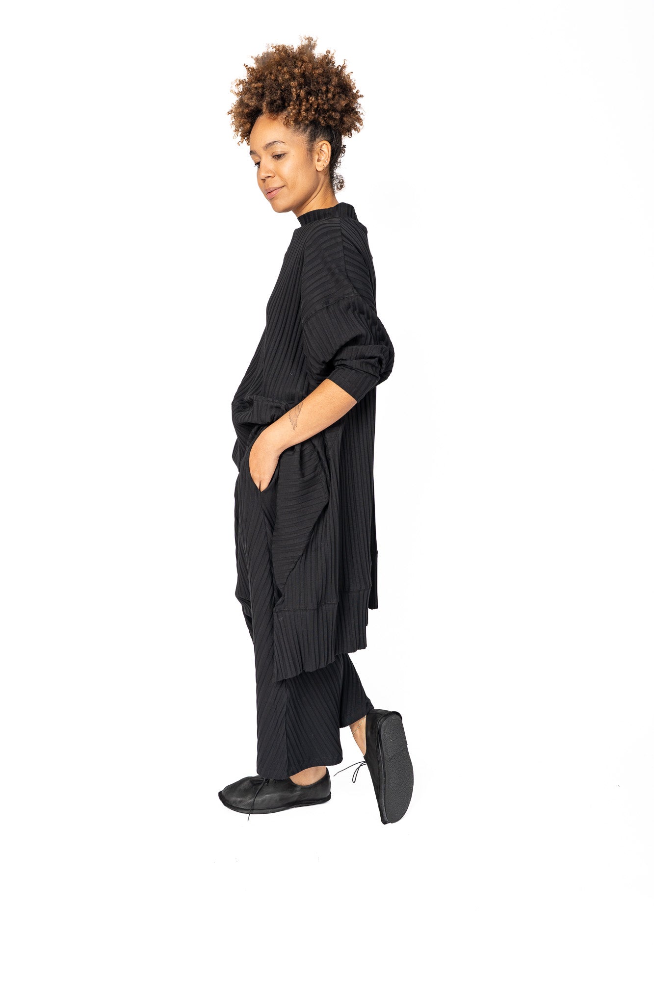 SORT AARHUS SA2210 Oversized Blouse | ATELIER957