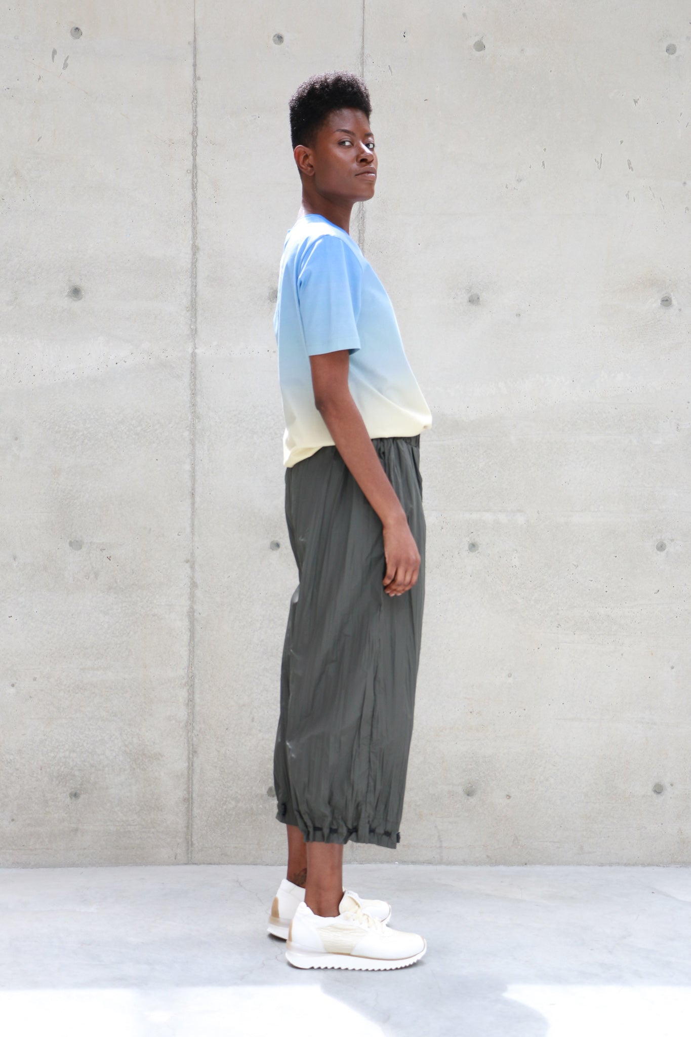 JNBY Abstract Graphic Ombre T-Shirt (2 Colors) | ATELIER957