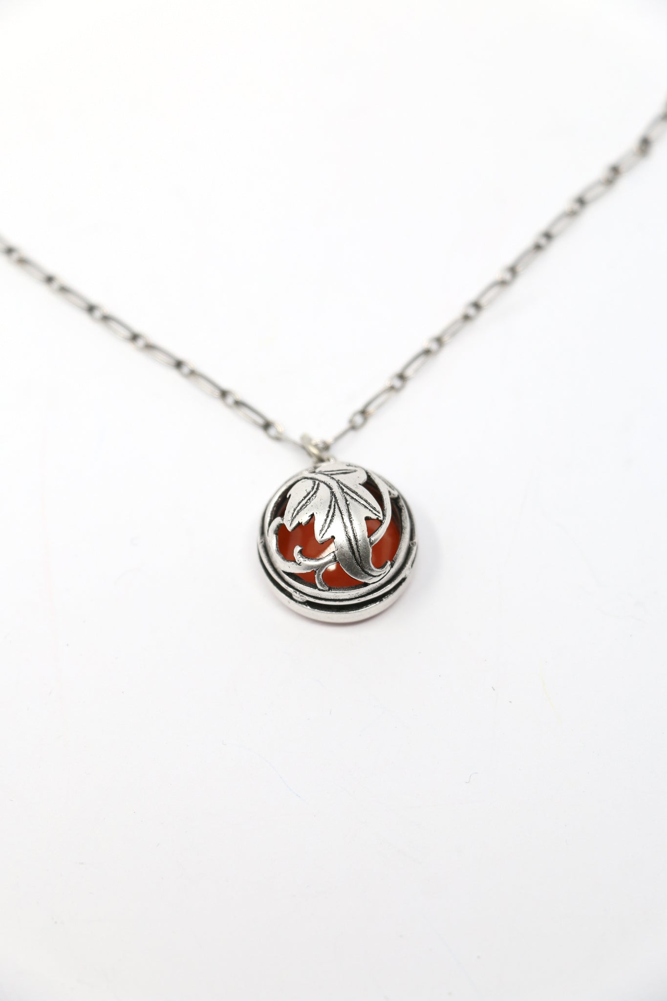 Extasia Domed Intaglio Necklace | ATELIER957
