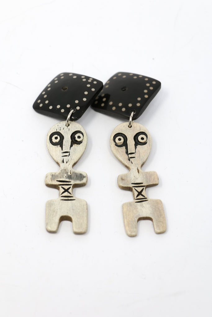 Sally Bass Square Top Bone Clip On Earrings | ATELIER957
